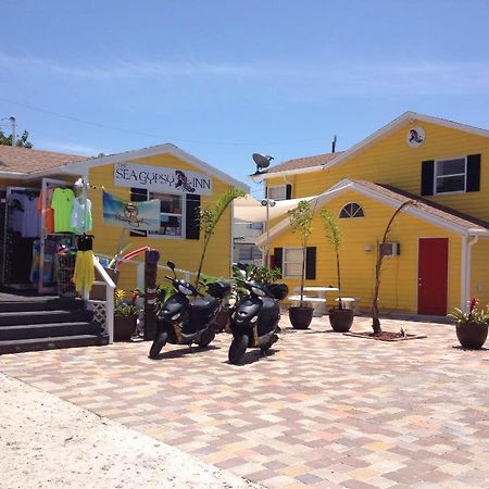 The Sea Gypsy Inn フォートマイヤーズビーチ エクステリア 写真